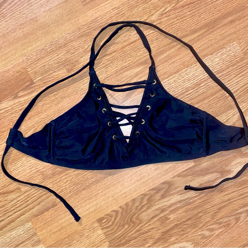 Xhilaration Swim Top